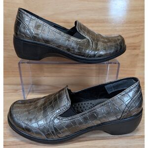 Rasolli Women’s Comfort Loafers Size 7 Bronze Croc Slip On Cushioned Work Shoes